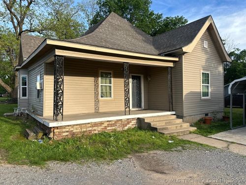 238 S 7th St, Muskogee, OK, 74401-7521 | Card Image