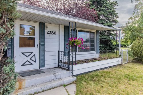 2280 West Dr, Butte, MT, 59701-6184 | Card Image