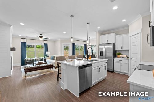 124 Hazel Pine Trl, Hazel Green, AL, 35750-7204 | Card Image