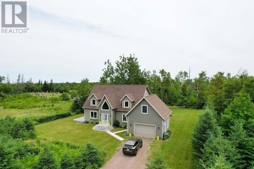 70 Sunset Dr, Oyster Bed Bridge, PE, C1E2X8 | Card Image