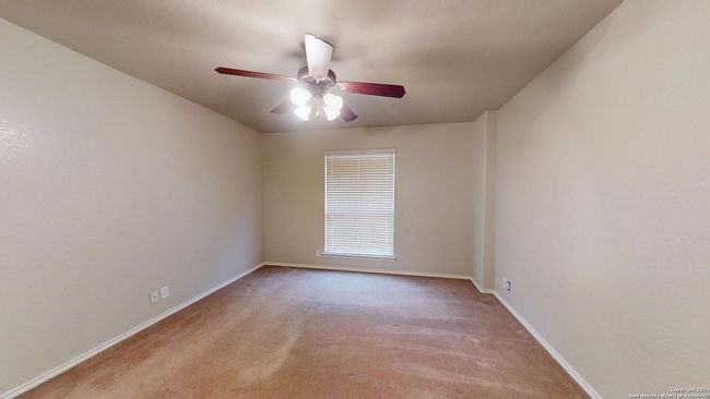 545 Triple Crown, House other with 4 bedrooms, 4 bathrooms and null parking in Schertz TX | Image 38