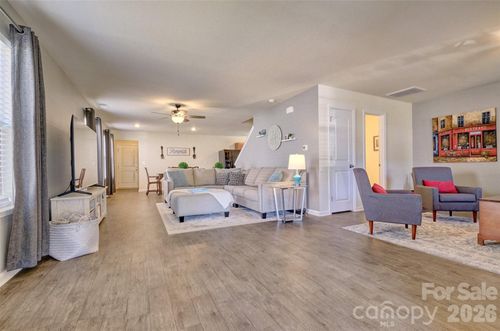 412 Osborn St, Rock Hill, SC, 29732-5627 | Card Image