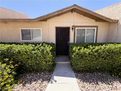 328 Linn Ln, Las Vegas, NV, 89110-4949 | Card Image