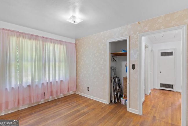1070 Elaine Dr, House other with 3 bedrooms, 1 bathrooms and null parking in Forest Park GA | Image 12