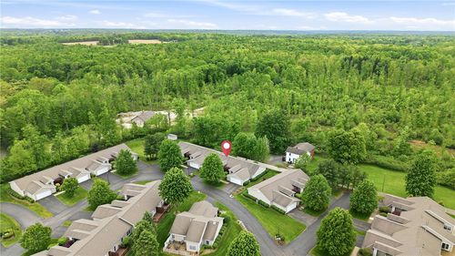 52 Golfwood Dr, Hermitage, PA, 16148 | Card Image