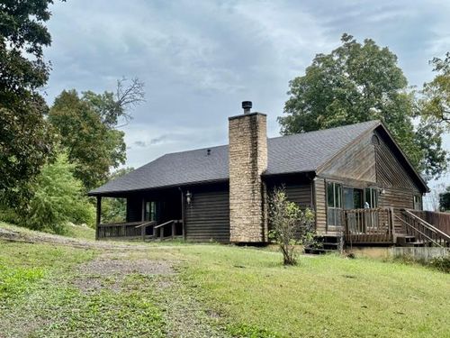 10132 Hickory Rd, Ozawkie, KS, 66070-5058 | Card Image