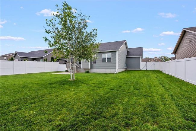 2924 Timber Cove Dr, House other with 3 bedrooms, 3 bathrooms and null parking in Cedar Falls IA | Image 34