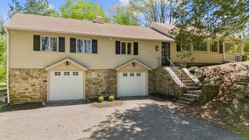 67 Obtuse Hill Rd, Brookfield, CT, 06804-3127 | Card Image
