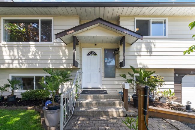26827 33 A Avenue, House other with 5 bedrooms, 2 bathrooms and 5 parking in Langley BC | Image 7