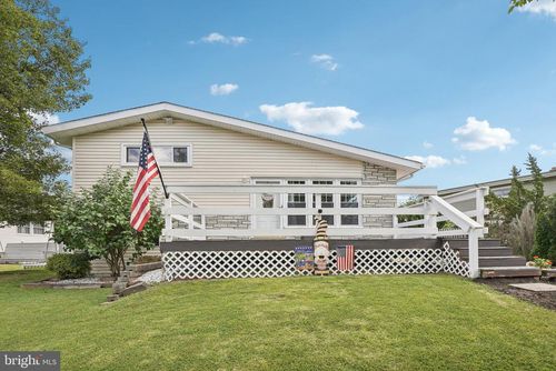 418 Springhouse Rd, KING OF PRUSSIA, PA, 19406-1822 | Card Image