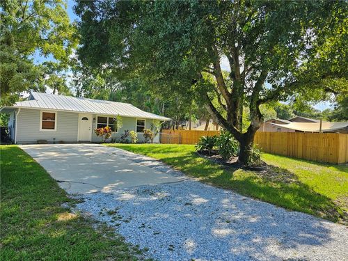 6475 5th St, Vero Beach, FL, 32968-9407 | Card Image