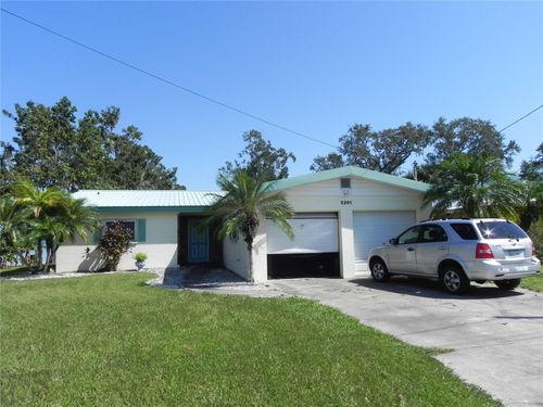 2201 W Pilaklakaha Avenue, Auburndale, FL, 33823 | Card Image