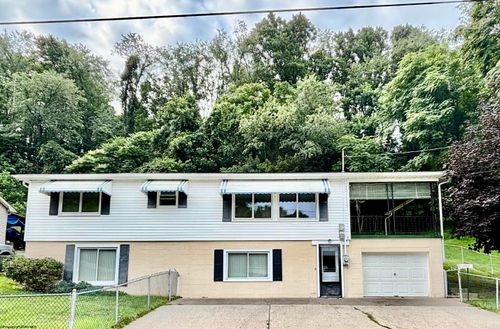 2838 Ice St, Fairmont, WV, 26554-7713 | Card Image