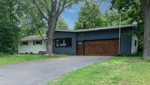 3331 Oak Ave, Stevens Point, WI, 54481-5553 | Card Image