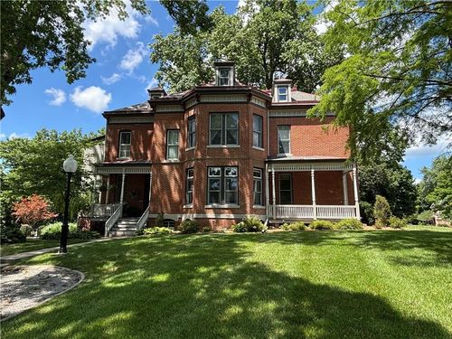 2204 Ashland Ave, Saint Joseph, MO, 64506-1933 | Card Image