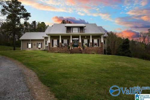 49886 Us Highway 231, ONEONTA, AL, 35121-7401 | Card Image