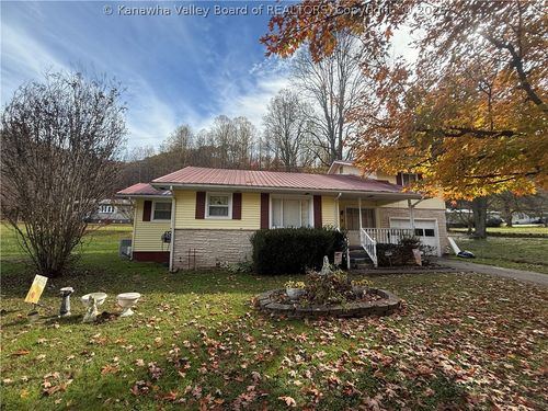 5269 Hewett Creek Rd, Hewett, WV, 25108-9589 | Card Image