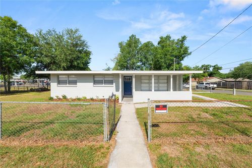 1101 S Gibbs Street, Plant City, FL, 33563 | Card Image