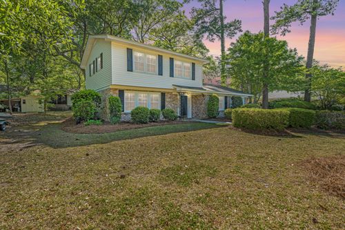 673 Highwood Cir, Charleston, SC, 29412-9032 | Card Image