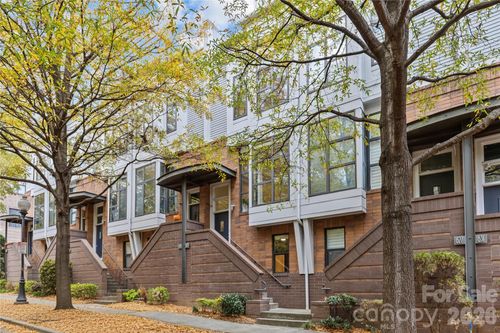 623 E 10th St, Charlotte, NC, 28202-3129 | Card Image
