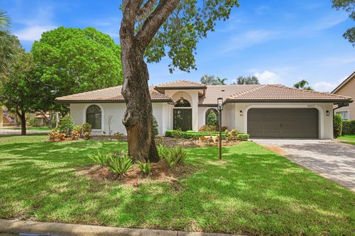 10027 Nw 56th Ct, Coral Springs, FL, 33076-2585 | Card Image