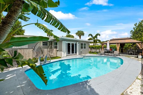 1800 Ne 28th Ave, Pompano Beach, FL, 33062-3117 | Card Image