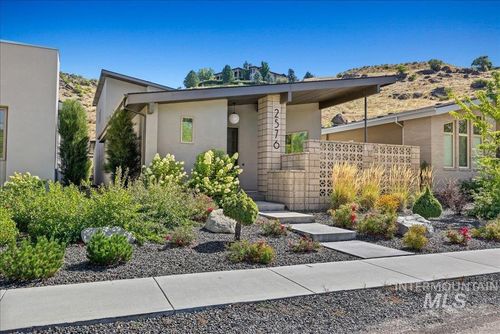 2576 E Warm Springs Ave, Boise, ID, 83712-8436 | Card Image