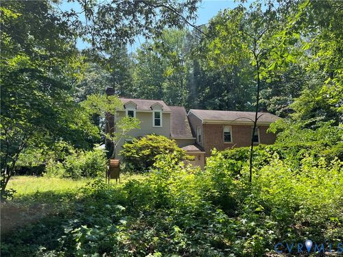 15489 Campbell Lake Rd, Doswell, VA, 23047-2045 | Card Image