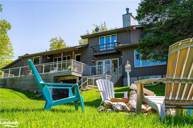 8254 21/22 Nottawasaga Sideroad, House other with 5 bedrooms, 6 bathrooms and 6 parking in Duntroon ON | Image 4