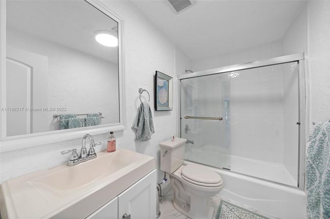 321 Costanera Rd, House other with 5 bedrooms, 7 bathrooms and null parking in Coral Gables FL | Image 49