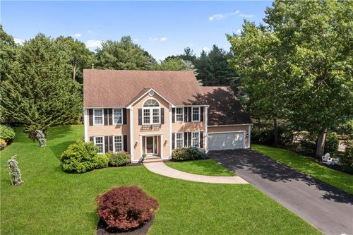 1 Mallard Cove Way, Barrington, RI, 02806-2744 | Card Image