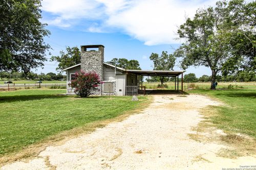 17673 Interstate, Lytle, TX, 78052 | Card Image