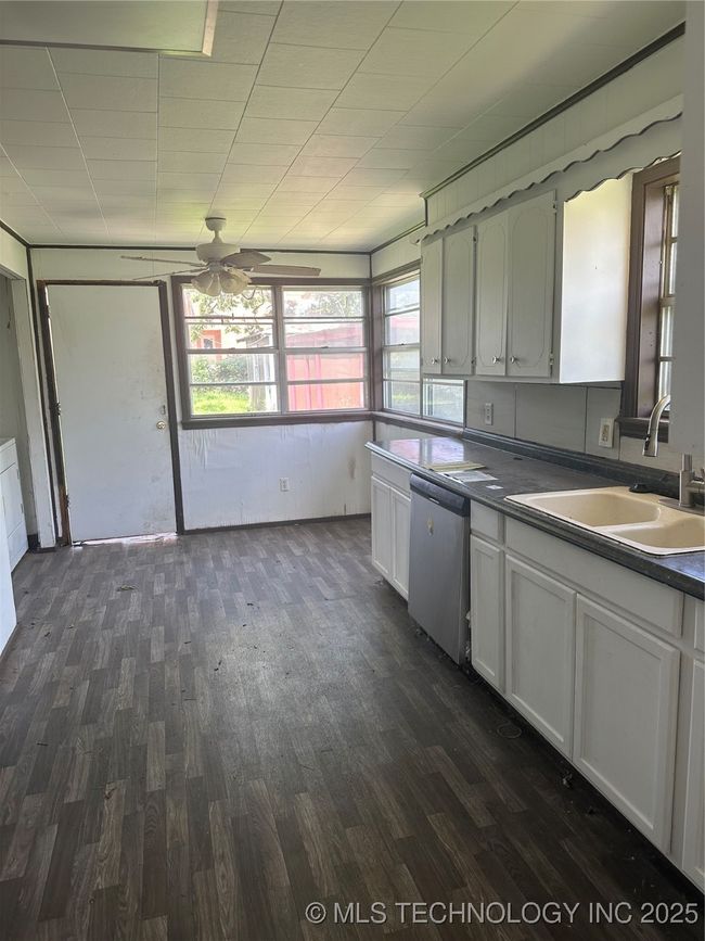 118 Maple St, House other with 3 bedrooms, 1 bathrooms and null parking in Sapulpa OK | Image 11