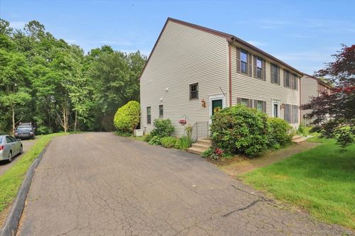 170-170 Summer St, Portland, CT, 06480-1126 | Card Image