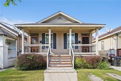 2627 Acacia St, New Orleans, LA, 70122-5915 | Card Image