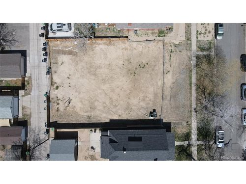 3227 N Vine St, Denver, CO, 80205-4136 | Card Image