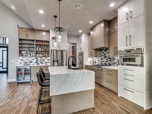 1200 Canteberry Drive, Yukon, OK, 73099 | Card Image