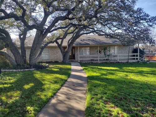 205 Shady Oak Dr, Georgetown, TX, 78628-8331 | Card Image