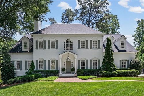 4371 Club Dr Ne, Atlanta, GA, 30319-1119 | Card Image