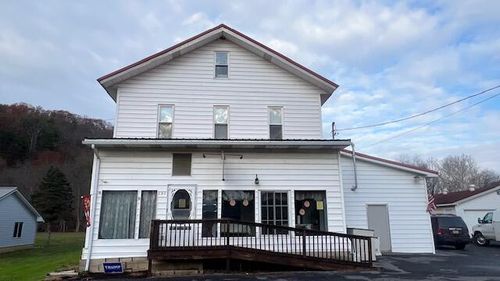 131 Main St, Worthville, PA, 15784-8302 | Card Image