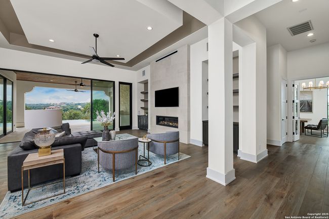 3728 Clubs Dr, House other with 4 bedrooms, 5 bathrooms and null parking in Boerne TX | Image 6