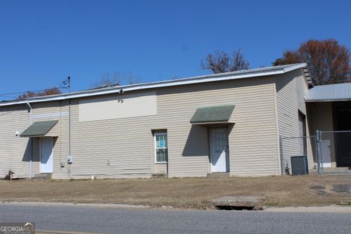 501 3rd St E, Tifton, GA, 31794-4960 | Card Image