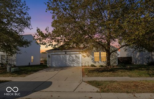 10816 Zimmerman Ln, Indianapolis, IN, 46231-2001 | Card Image