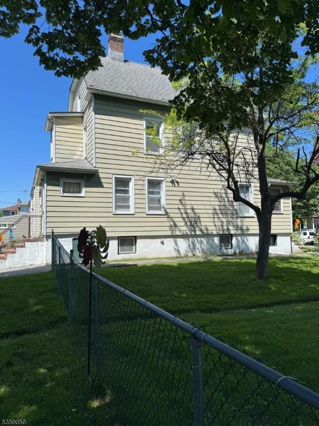 63 2 Nd Ave, House other with 4 bedrooms, 2 bathrooms and null parking in Garwood NJ | Image 43
