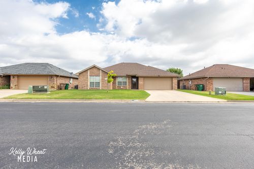 5710 Willeke Dr, San Angelo, TX, 76904-1401 | Card Image