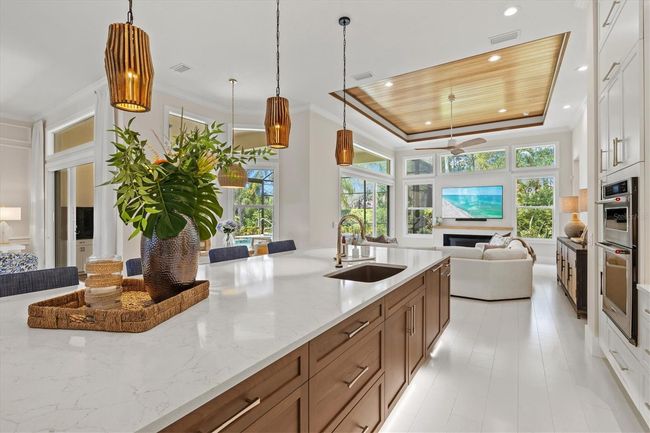 12311 Newcastle Pl, House other with 4 bedrooms, 3 bathrooms and null parking in LAKEWOOD RANCH FL | Image 30