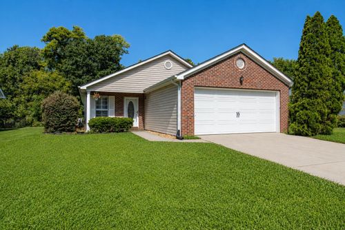 9705 Waycross Cir, Ooltewah, TN, 37363-9450 | Card Image