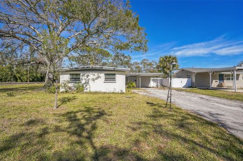 131 80th Ave Ne, SAINT PETERSBURG, FL, 33702-3813 | Card Image