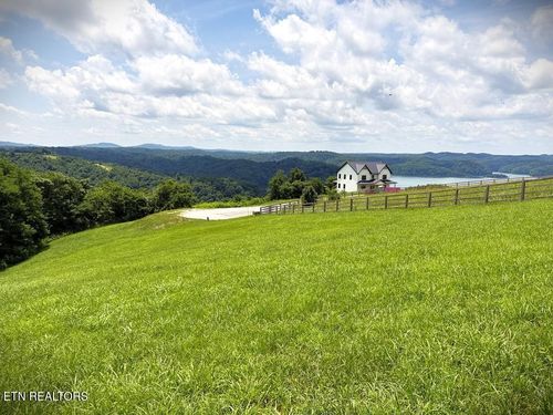 24 Bluegill Lane, Hilham, TN, 38568 | Card Image