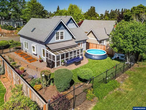 38 Denmark Loop, Silverton, OR, 97381-1474 | Card Image
